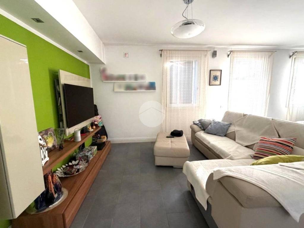 appartamento in vendita a Vigonza in zona Perarolo