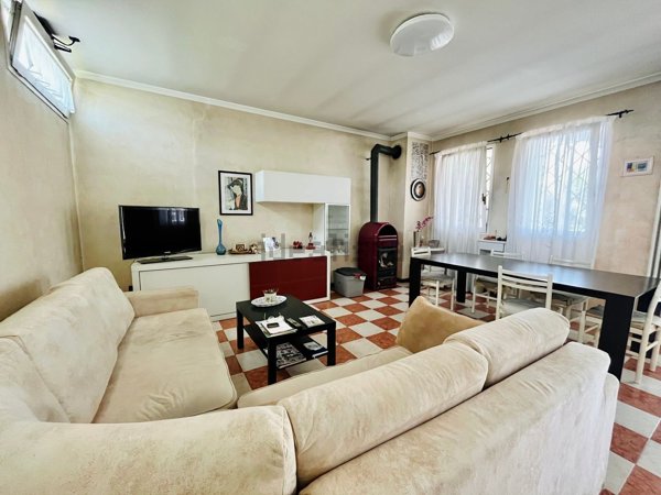 casa indipendente in vendita a Villa del Conte