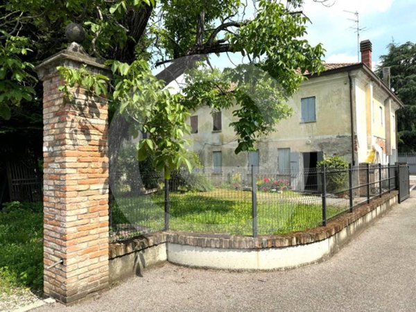 casa indipendente in vendita a Villa del Conte