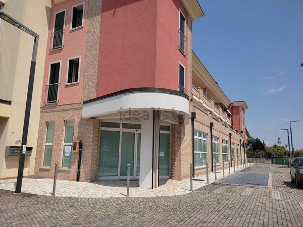 casa indipendente in vendita a Villa del Conte
