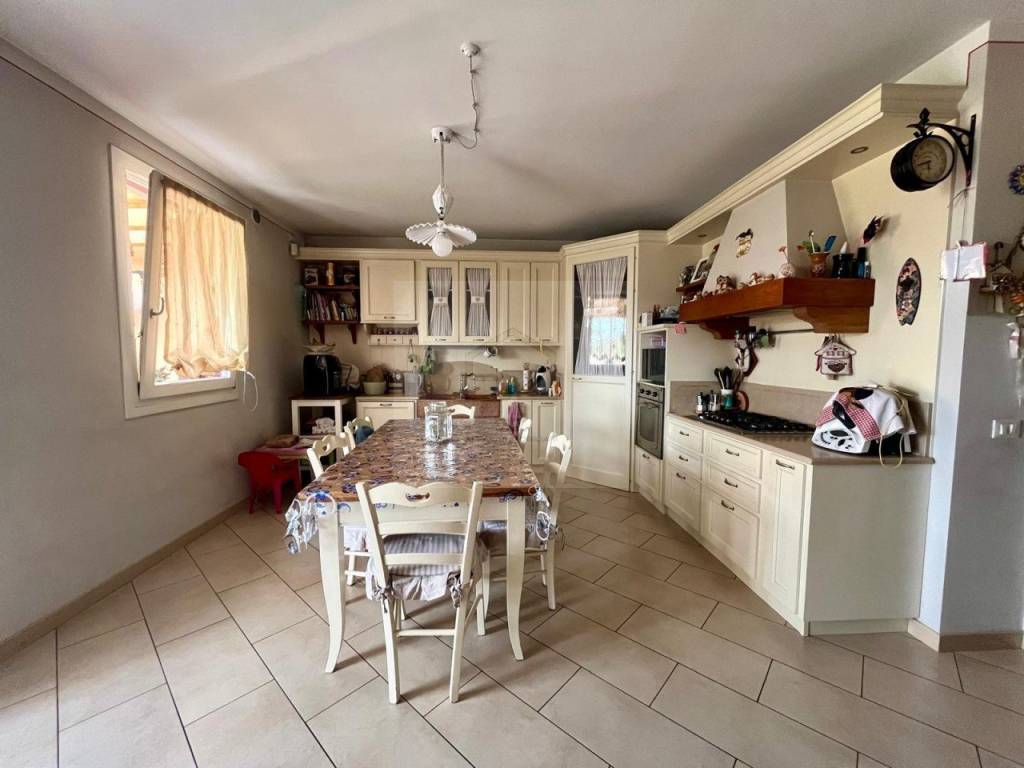 casa indipendente in vendita a Villa del Conte