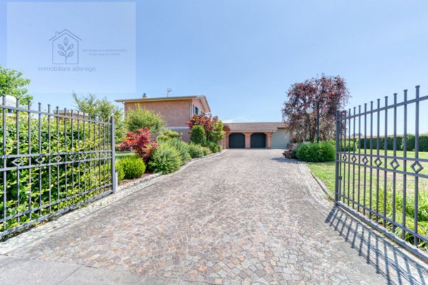 casa indipendente in vendita a Villa del Conte