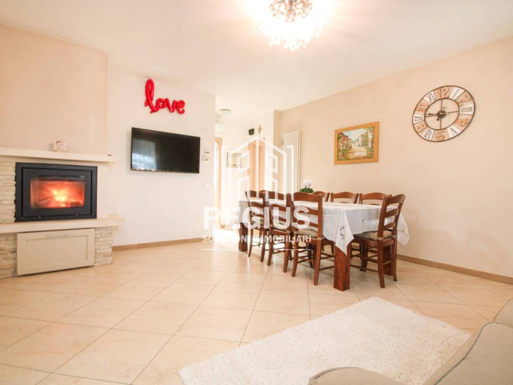 casa indipendente in vendita a Villa del Conte