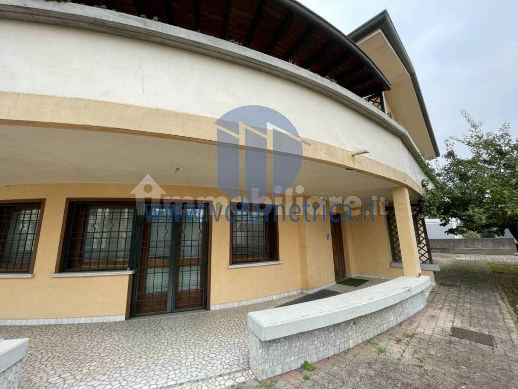 casa indipendente in vendita a Villa del Conte
