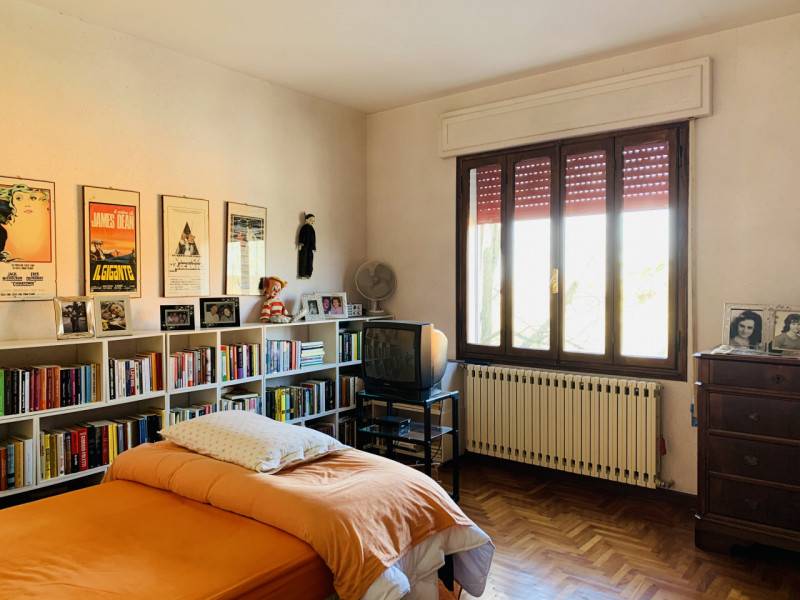 casa indipendente in vendita a Villa Estense in zona Finale