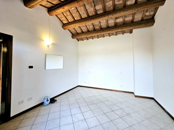 casa indipendente in vendita a Villa Estense