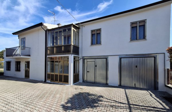 casa indipendente in vendita a Villa Estense