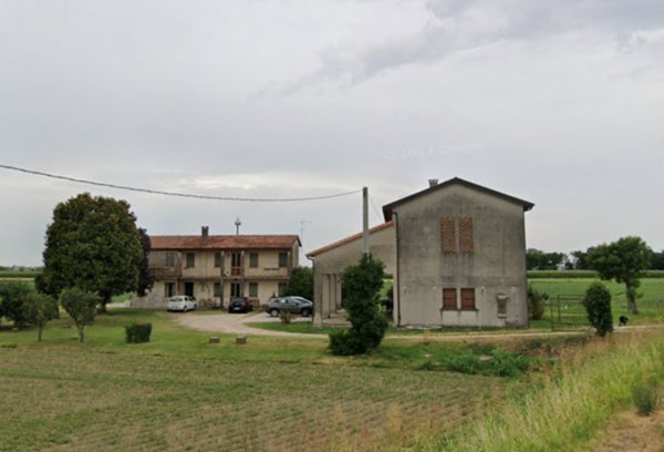 casa indipendente in vendita a Villa Estense