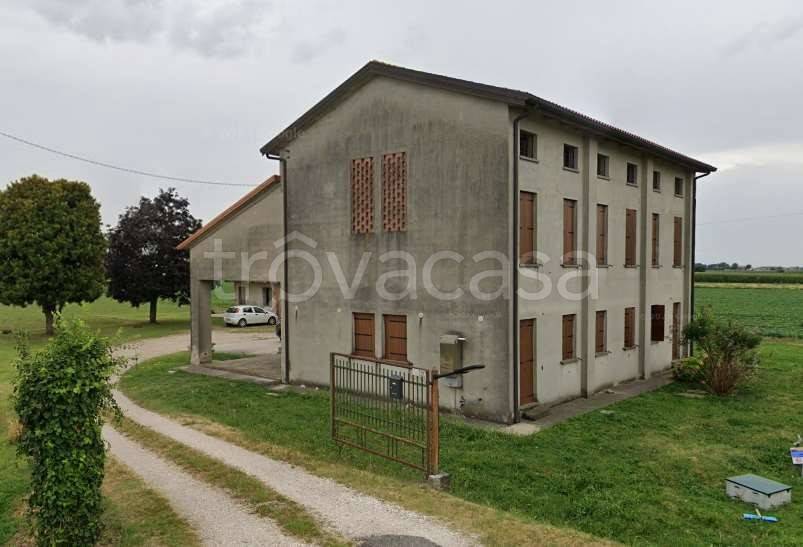 casa indipendente in vendita a Villa Estense