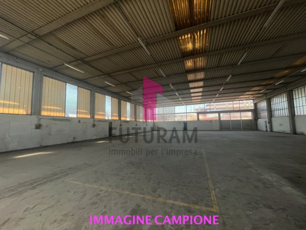 locale commerciale in vendita a Villafranca Padovana