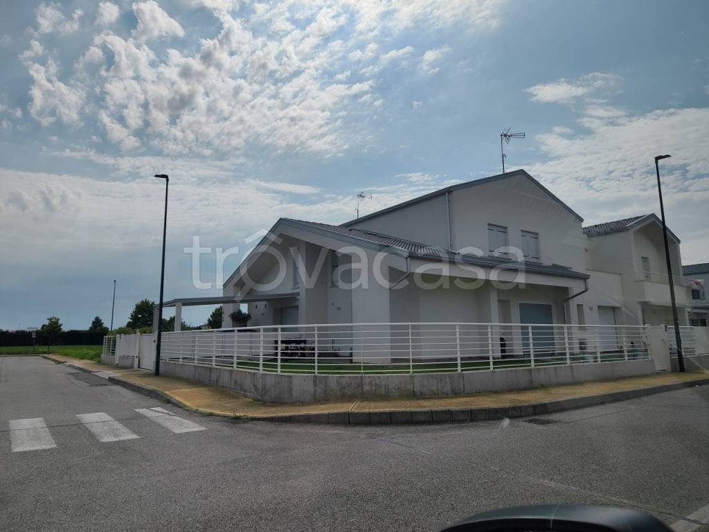 casa indipendente in vendita a Villafranca Padovana