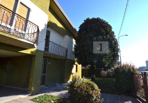 casa indipendente in vendita a Villafranca Padovana