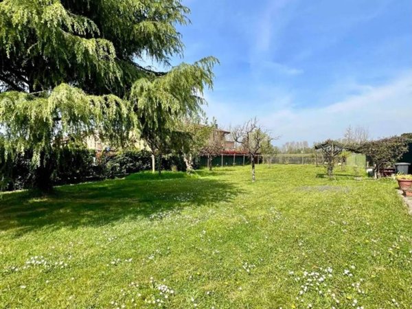 terreno edificabile in vendita a Villafranca Padovana