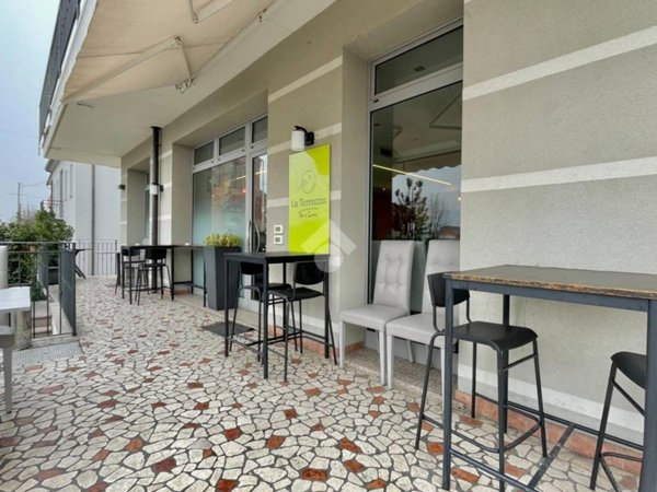 negozio in vendita a Villafranca Padovana in zona Taggì di Sotto