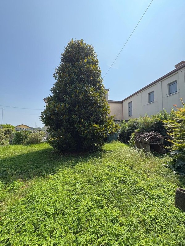 appartamento in vendita a Villafranca Padovana in zona Taggì di Sotto