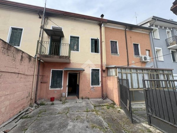 casa semindipendente in vendita a Villafranca Padovana
