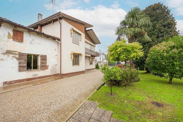 casa indipendente in vendita a Villanova di Camposampiero