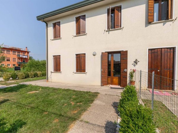 casa indipendente in vendita a Villanova di Camposampiero