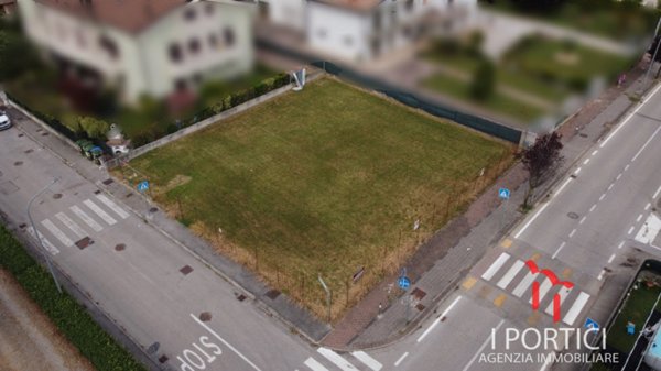 bifamiliare in vendita a Villanova di Camposampiero in zona Mussolini