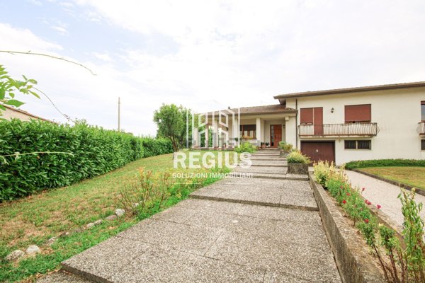 casa indipendente in vendita a Villanova di Camposampiero