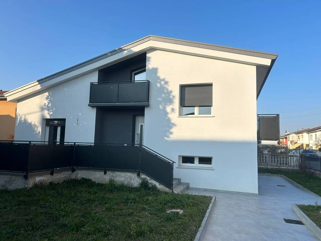 casa indipendente in vendita a Villanova di Camposampiero