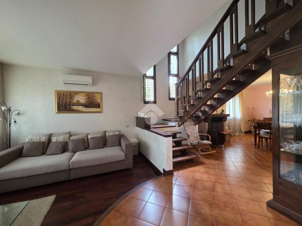 appartamento in vendita a Villanova di Camposampiero in zona Mussolini