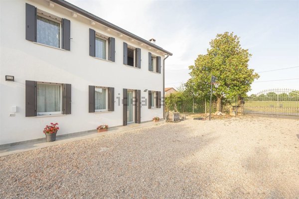casa indipendente in vendita a Villanova di Camposampiero