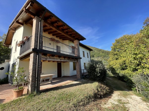 casa indipendente in vendita a Vo'