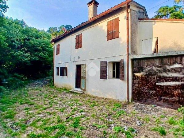casa indipendente in vendita a Vo'