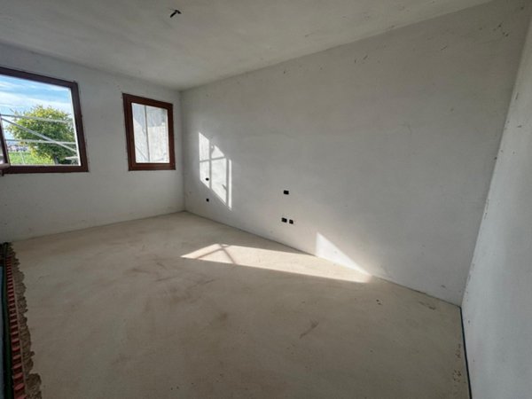 casa indipendente in vendita a Vo'