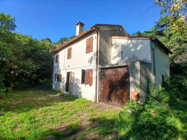 casa indipendente in vendita a Vo'