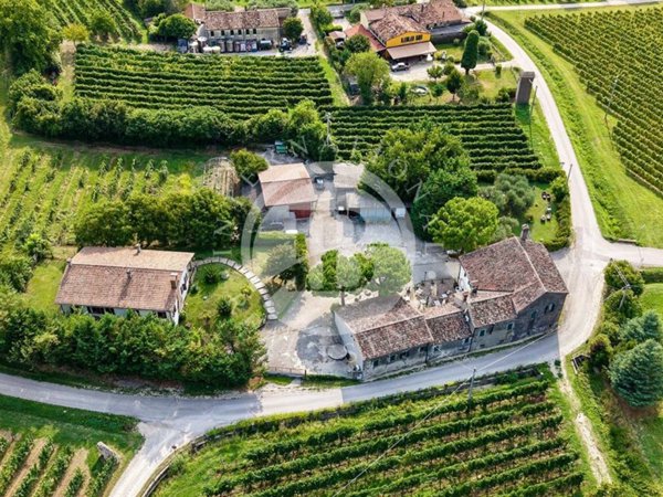 villa in vendita a Vo'