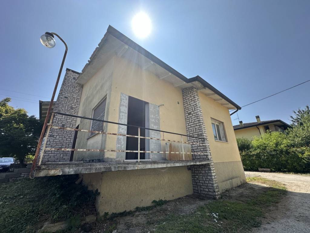 casa semindipendente in vendita a Vo'
