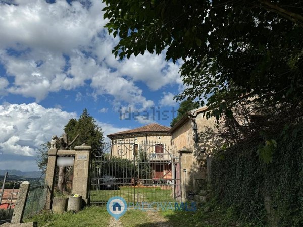 casa indipendente in vendita a Vo'