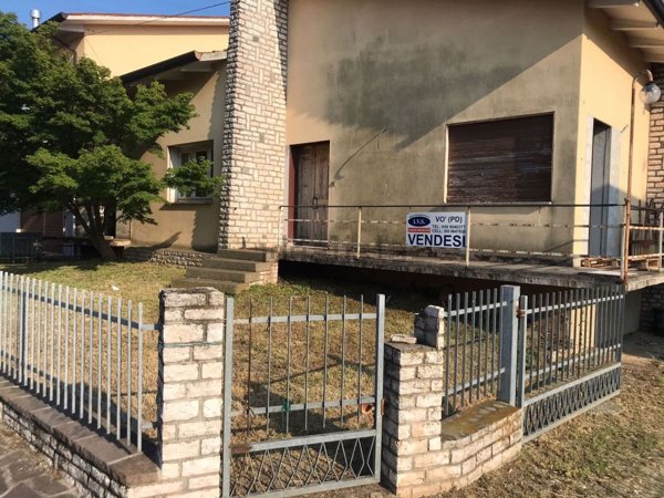 casa semindipendente in vendita a Vo'