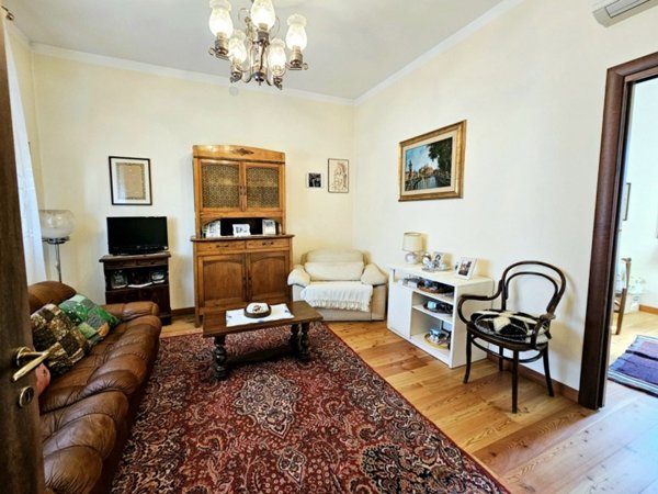 casa indipendente in vendita a Vo'