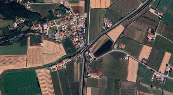 terreno agricolo in vendita a Vo'