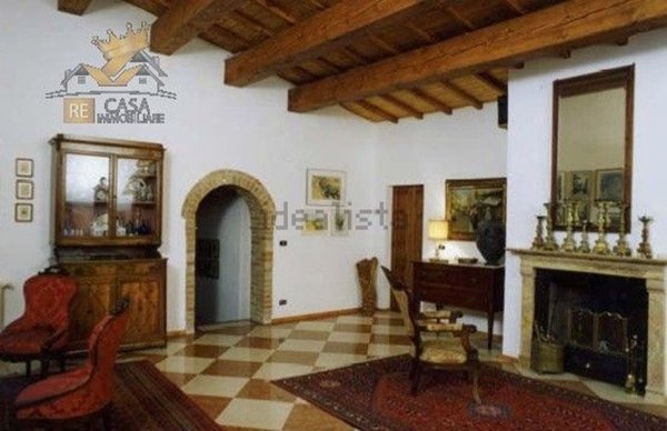 casa indipendente in vendita a Vo'