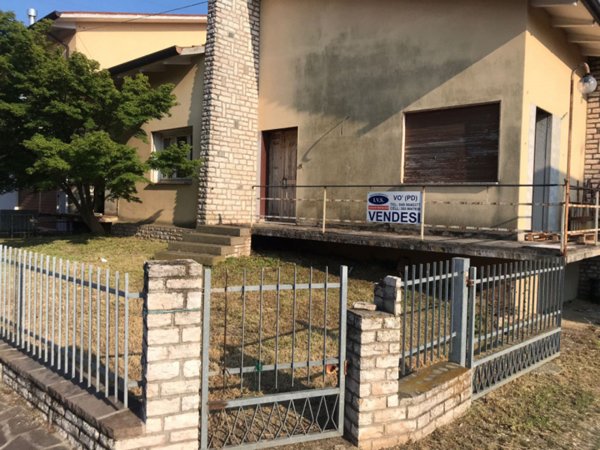 casa semindipendente in vendita a Vo'