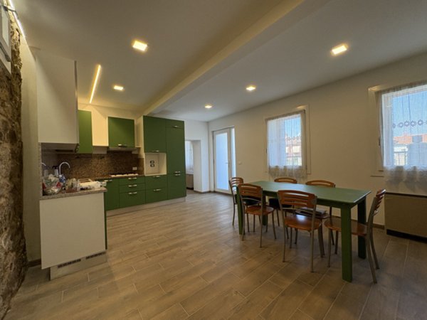 casa indipendente in vendita a Vo'