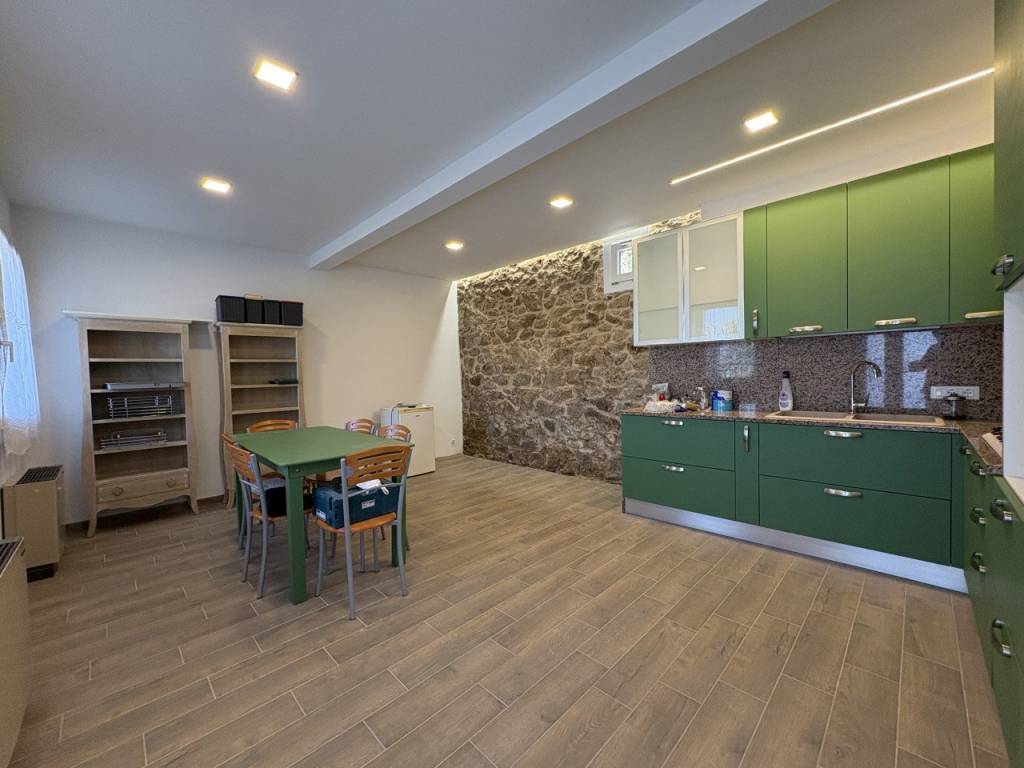 casa indipendente in vendita a Vo'
