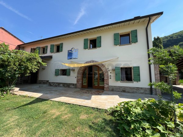 casa semindipendente in vendita a Vo'