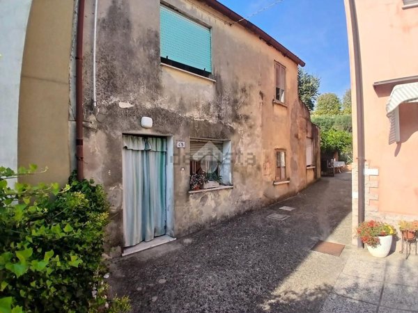 casa indipendente in vendita a Vo'