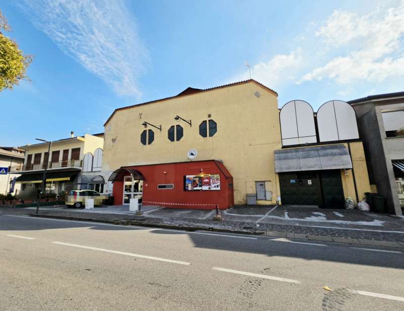 casa indipendente in vendita a Vo'