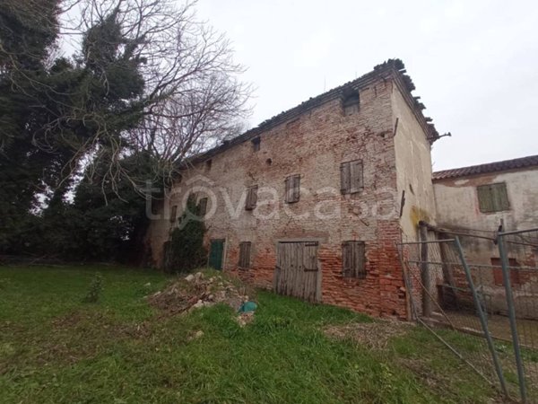 casa indipendente in vendita a Due Carrare