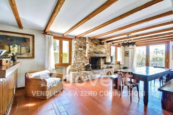 casa indipendente in vendita a Due Carrare