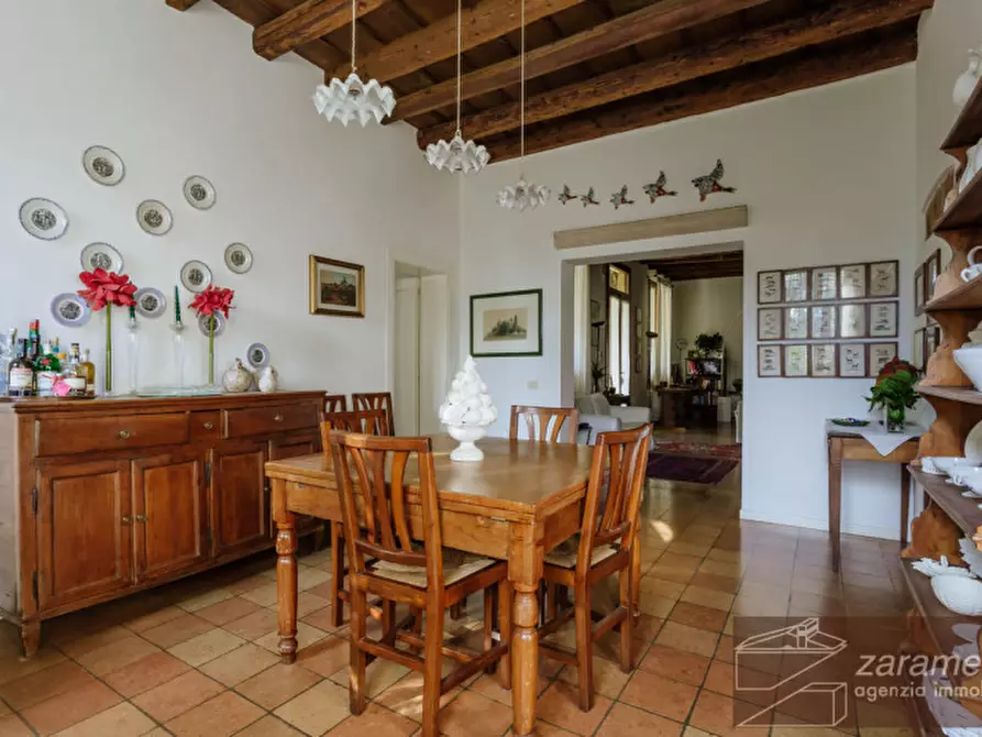 casa indipendente in vendita a Due Carrare in zona Saline