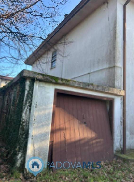 appartamento in vendita a Due Carrare