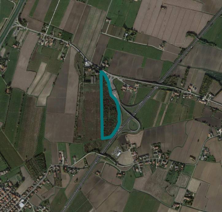 terreno industriale in vendita a Due Carrare