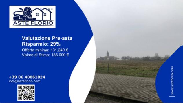 terreno edificabile in vendita a Due Carrare